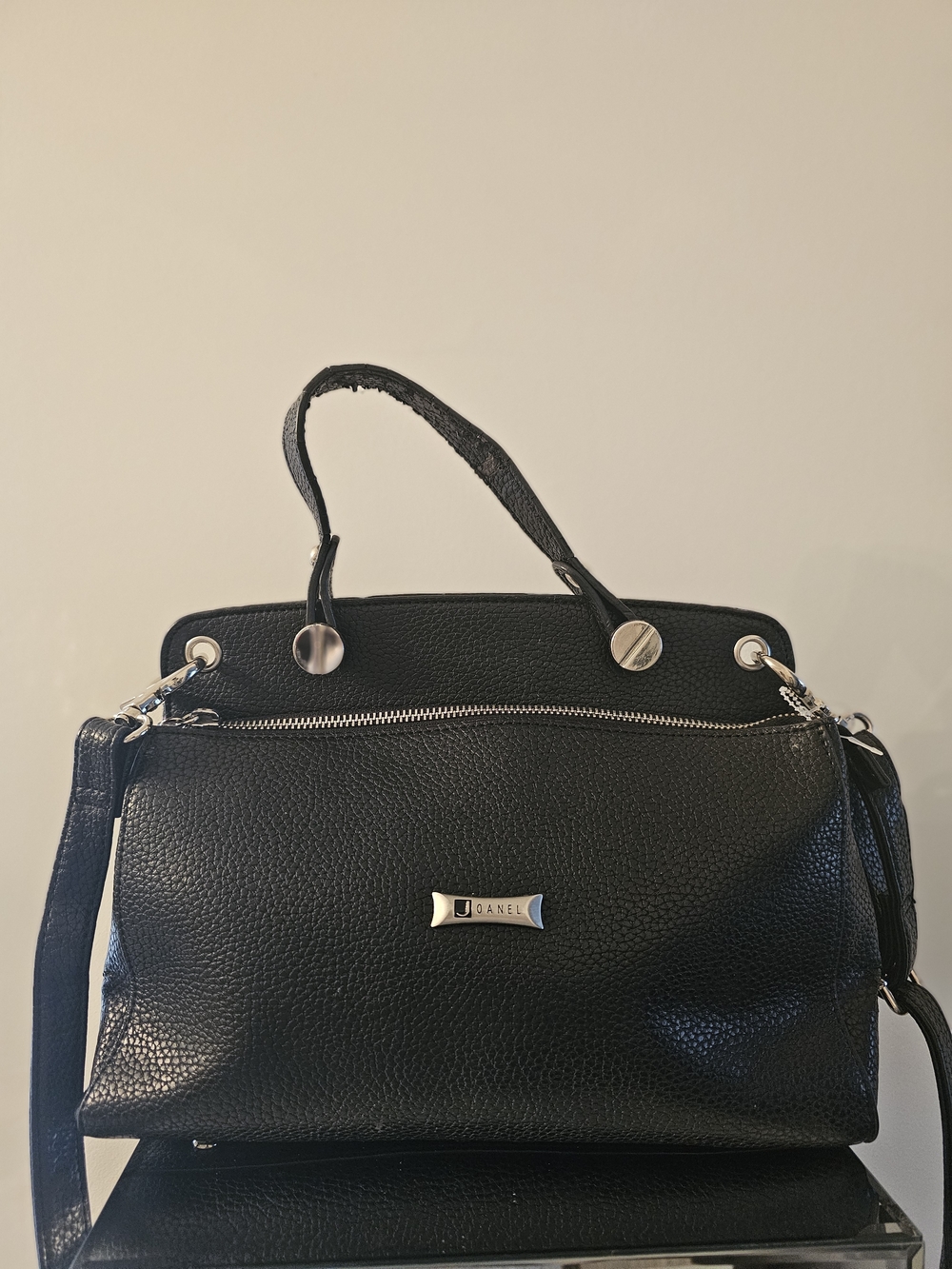 Joanel Black Leather Satchel Bag - Unbranded